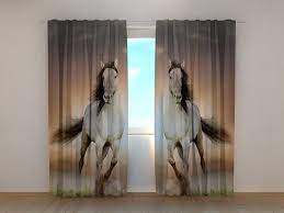 Curtain Design 1